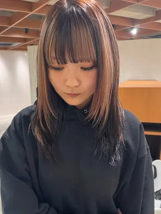 セミロング カラー ショート・ボブパーマ 指名No.1かけるのヘアスタイル