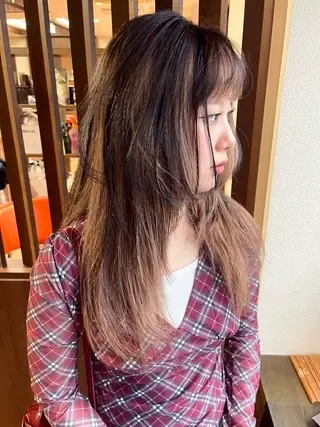 ロング カラー 髪質改善ｶﾗｰ ｹｱﾌﾞﾘｰﾁ/ﾀﾑのヘアスタイル