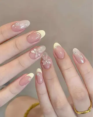 ネイル T. Leeのネイルデザイン