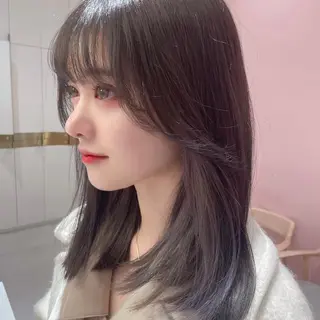 ミディアム Toiro所属・🤎小顔レイヤー /ベージュ🤎友香のヘアスタイル