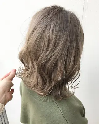 セミロング TREAT HAIR DESIGN 千葉店所属・⭐️上田 悠⭐️のヘアスタイル