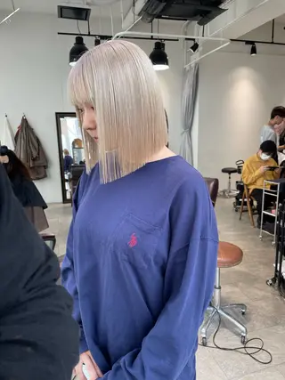 ショート カラー 💜ハイトーン💛 マジカルかいちゃんのヘアスタイル