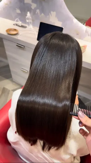 ロング 林 利大のヘアスタイル