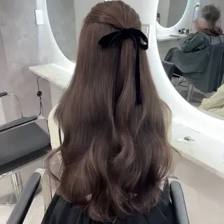 カラー 米元 ひなののヘアスタイル