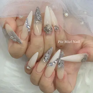 ネイル momo 長さだしのネイルデザイン