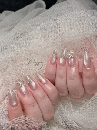 ネイル Maggie Nail🦩のネイルデザイン
