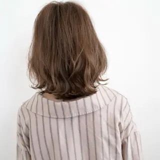 穏やかな美容室 🧑🏻‍🎨のヘアスタイル