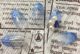 ネイル e.nail所属・和賀井 恵理のネイルデザイン