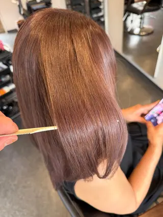 セミロング 髪質改善⚡️カラー 🍀武久 誠🍀のヘアスタイル