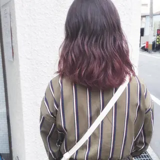 ミディアム カラー 井上 美奈子のヘアスタイル