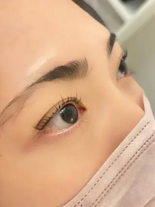 マツエク・マツパ femme 宝町店所属・歌島 葉月の眉毛・アイブロウイメージ