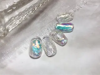 ネイル 梅津 郁美のネイルデザイン