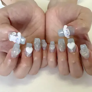 ネイル 💎🐰 saki. m 🐰💎のネイルデザイン