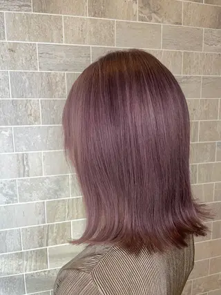 ミディアム ブリーチ毛矯正.髪質 改善.髪にドラマをのヘアスタイル