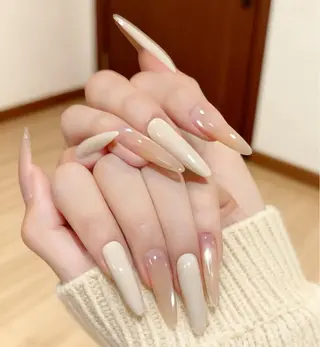 ネイル 小島 阿佑美のネイルデザイン