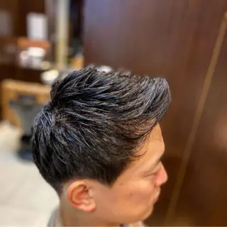 ショート 佐々木 宥人のヘアスタイル