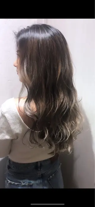 ロング 艶質改善/縮毛矯正 ササキナツミのヘアスタイル