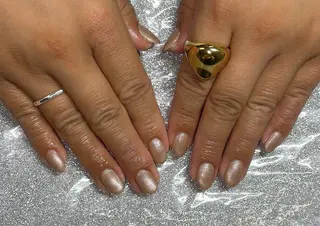 ネイル VIERU 🌈🎀💖のネイルデザイン