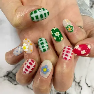 ネイル Basic町田本店 EMIRIのネイルデザイン