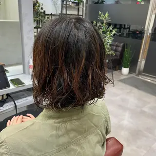 ショート パーマ monami 山本華菜のヘアスタイル