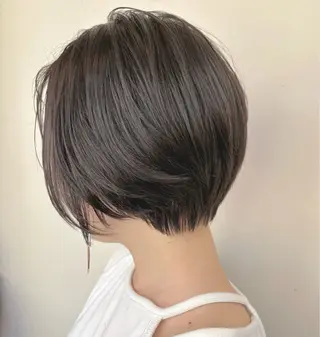 ショート piola所属・hide [大人女性向けヘア]のヘアスタイル