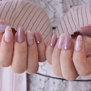 ネイル Elio所属・Elio 国泰寺のネイルデザイン