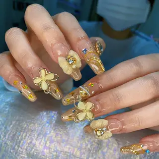 ネイル Queen's ゆなのネイルデザイン