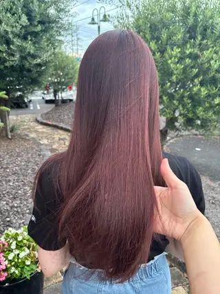 カラー ヘアルームflat かなみのヘアスタイル