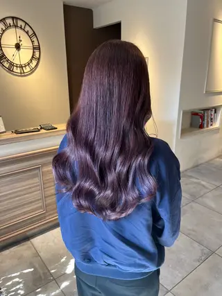 ロング カラー 川越 輝梨奈のヘアスタイル