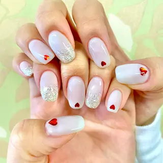 ネイル MIMI RUSH 安城 jubilee店所属・鍋田 彩歌のマツエク・マツパデザイン