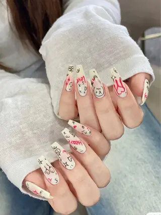 ネイル LEDアイラッシュ ∩_∩アオイのマツエク・マツパデザイン