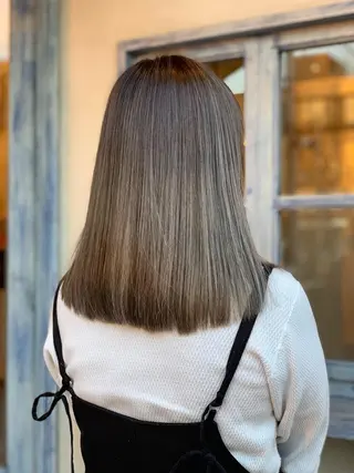 ミディアム カラー 森 早希絵のヘアスタイル