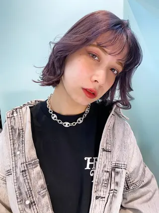 ミディアム カラー 岡野 静華のヘアスタイル