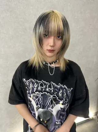 セミロング カラー 中性ウルフカット ケアブリーチ/ケイトのヘアスタイル