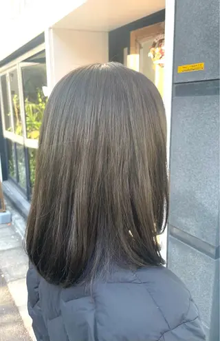 セミロング 金丸 千里のヘアスタイル