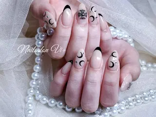 ネイル Nailsalon Vi+ももか🩷のネイルデザイン