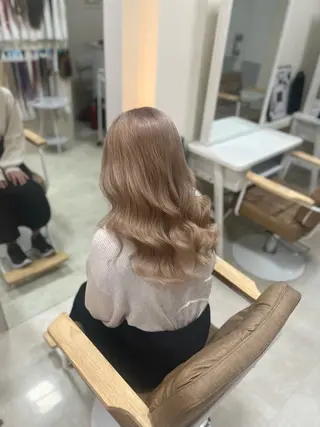 セミロング カラー メンズ ブリーチ特化型✂️ ハイトーンカラー👨のヘアスタイル