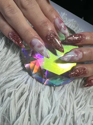 ネイル シェヌネイル JURAのネイルデザイン