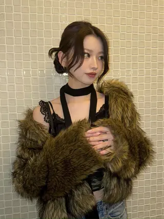 ヘアアレンジ 透明感ある艶カラー / KAKOのヘアスタイル