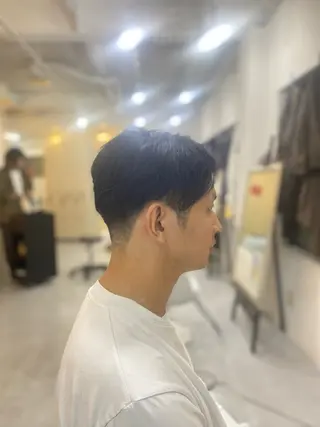 ショート 越坂部 桃子のヘアスタイル