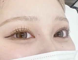 マツエク・マツパ カワイイ保証🤍🪄 yui.tの眉毛・アイブロウイメージ