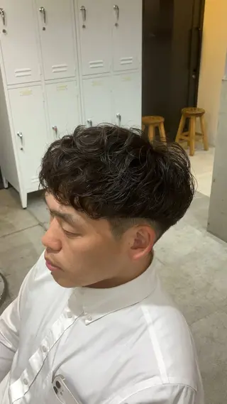 パーマ RETOUCH by fifth メンズサロン【レタッチ バイ フィフス】所属・fifth原宿 A:Ri🧸のヘアスタイル