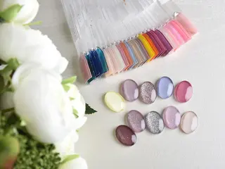 ネイル トータルビューティー サロンブリリアントのマツエク・マツパデザイン