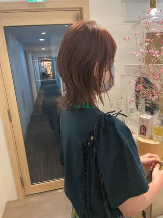 カラー 大迫 江梨のヘアスタイル