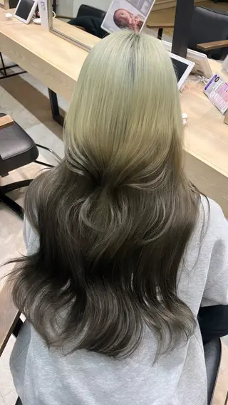 ロング misato/レイヤ ー/暖色カラーのヘアスタイル