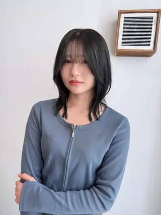 ミディアム 【韓国レイヤー特化 ハッシュカット】のヘアスタイル