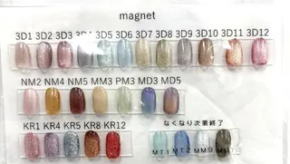 ネイル 鵜野 萌々華のネイルデザイン