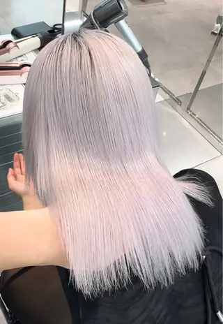 カラー album銀座店所属・ブリーチ特化/ 銀座/シンヤのヘアスタイル