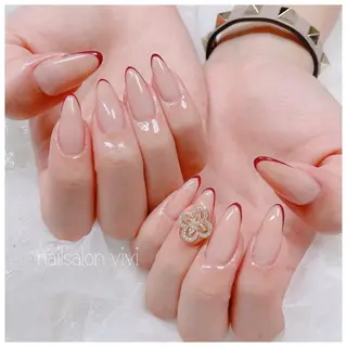 ネイル ＶＩＶＩ nailsalonのネイルデザイン