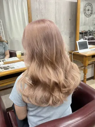 セミロング カラー 頓所 大昂のヘアスタイル